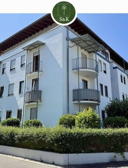 Grün gelegen und gut angebunden - Gepflegte 2-Zimmer-Wohnung mit Balkon und Tiefgaragenstellplatz - Offenburg