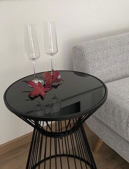 Erstbezug: möblierte 2-Zi-Neubauwohnung. inkl. Tiefgaragenstellplatz in München-Allach - München