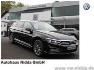 VW Passat, 2.0 TDI R LINE -, Jahr 2022 - Nidda