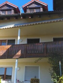 Im Zentrum von Passau-Hacklberg! 2-Zimmer-Erdgeschoss-Wohnung mit Tageslichtbad und Küche - Passau