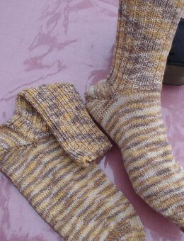 Strümpfe Socken Gr.42-43 beigetöne - Friedrichsdorf