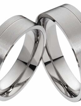 Eheringe aus Titan moder, schlicht T024 + Gravur - Aholming