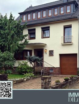 Mehrfamilienhaus mit tollem Grundstück in Kerpen - Kerpen (Kolpingstadt)