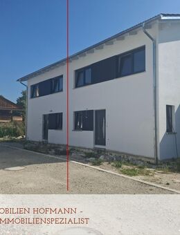 Modern, effizient, komfortabel: Doppelhaushälfte in Pilsting - Pilsting