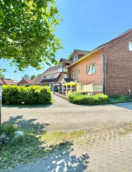 Gepflegte 2-Zimmer-Erdgeschosswohnung für Singles oder zum Vermieten - Burgwedel
