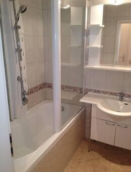 Wohnen über der Stadt schöne 2-R -Wohnung in MD- Stadtfeld-Ost,im DG ca.60m² zu vermieten ! - Magdeburg