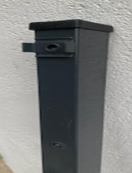 Zaunpfosten passend für Doppelstabmattenzaun - München