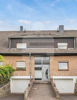 Renovierungsbedürftige Dachgeschosswohnung mit Balkon und Tiefgaragenstellplatz in Lohmar Zentrum! - Lohmar