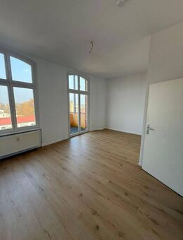 Zwei Zimmer, ein Balkon und Seeblick - Angermünde