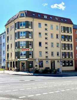 Lichtdurchflutete Dachgeschosswohnung mit Blick auf den Uckersee und die Marienkirche – 4 Zimmer im Herzen von Prenzlau - Prenzlau