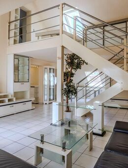 Stilvolle Maisonette-Wohnung in Langen mit besonderem Charme - Langen (Hessen)