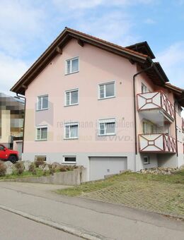 Zwischen Natur und City - 3-Zimmer-Dachgeschosswohunng mit Wintergarten und TG-Stellpatz in Donaueschingen-Allmendshofen! - Donaueschingen