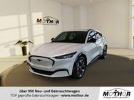 Ford Mustang Mach-E, AWD Techno-Pak 1, Jahr 2022 - Gardelegen (Hansestadt)