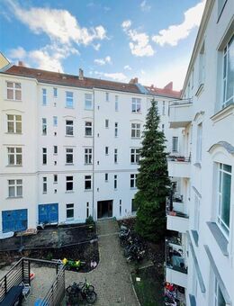 Investitionsgelegenheit im denkmalgeschützten Jugendstil-Altbau - VERMIETET - Berlin