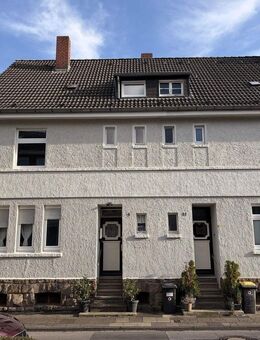 Frisch renovierte Wohnung im Zweifamilienhaus mit Garten direkt an der Regattabahn in DU-Wedau - Duisburg