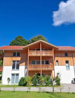 Traumhafte 4-Zimmer DG-Wohnung mit tollem Bergblick und 3 Balkonen - Schliersee