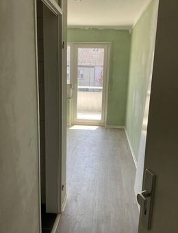 Gelegenheit: ansprechende 2-Zimmer-Wohnung - Stuttgart