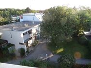Charmante Galerie-Wohnung mit Dachterrasse in S-Bahn Nähe Kirchheim - Kirchheim (München)