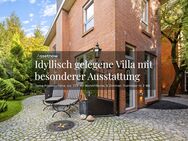 Idyllisch gelegene Villa mit besonderer Ausstattung und hoher Privatsphäre in Ahrensburg - Ahrensburg