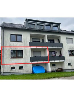 Renovierte Dreizimmerwohnung im Erdgeschoss - Stellplatz - Balkon - Breckerfeld (Hansestadt)