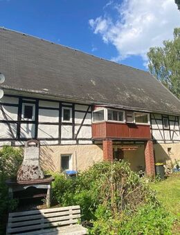 Großes Grundstück mit stark sanierungsbedürftigen Wohnhaus (Denkmal) - Oederan