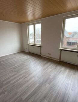 Schöne große 2-Zimmer Wohnung! - Nordenham