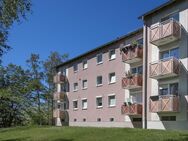 Schön geschnittene 2-Zimmer-Wohnung mit Balkon im Erdgeschoß in Lüdenscheid Buckesfeld ! - Lüdenscheid