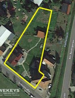 Haushälfte mit 4 Zimmern, Sommerküche und großem Garten - Kaiserpfalz