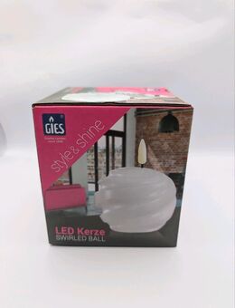 Gieß LED-Echtwachskerze Spirale weiß mit Timerfunktion - Schwalmstadt Zentrum