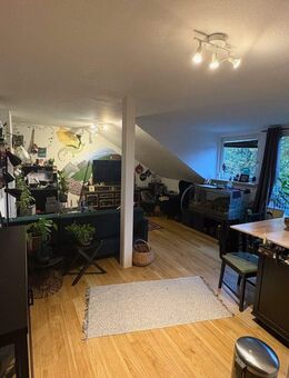 2-Zimmer-Dachgeschosswohnung in Buchholz zu vermieten - Buchholz (Nordheide)