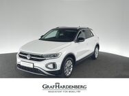 VW T-Roc, 1.5 TSI Style, Jahr 2024 - Aach (Baden-Württemberg)