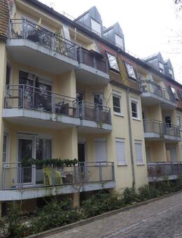 schicke Eigentumswohnung mit TG-Parker in zentraler Lage - Fürth