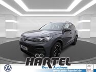 VW Tiguan, 2.0 TDI R-LINE BLACK STYLE (, Jahr 2024 - Osnabrück