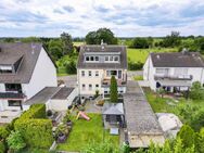 teilvermietetes Mehrfamilienhaus in ruhiger Lage von Bornheim mit Blick bis nach Köln - Bornheim (Nordrhein-Westfalen)