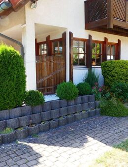 Massives Ziegel-Element-Haus mit Wintergarten, Doppelgarage und PV-Anlage in Hiltpoltstein - Hiltpoltstein