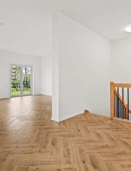 Zwei Etagen voller Möglichkeiten – Ihre Maisonette in Friedrichshain wartet! ?? 0172-326 11 93 - Berlin