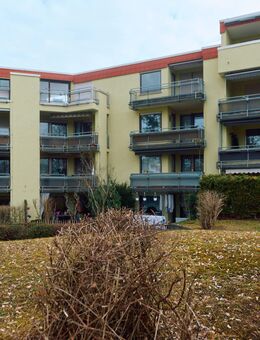 Großzügiges Wohnen mit schönem Ausblick in TOP-Wohnlage von Rottweil - Rottweil