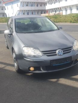 Golf5 1,6l. 100 ps. 1HAND. 5 türer. Zahnriemen Wapu und tüv neu. Top - Ranstadt