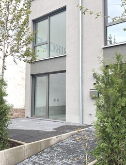 Neubau Town-House mit Eventküche in Ginsheim-Gustavsburg inklusive Terrasse und Tiefgarage - Ginsheim-Gustavsburg