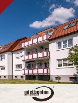 SÜD-BALKON - EINBAUKÜCHE - HELL UND FREUNDLICH - PKW-STELLPLATZ - WANNENBAD - GEPFLEGT - Borna