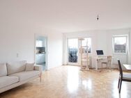 Exklusives Wohngefühl - Top-sanierte 2,5-Zimmer-Wohnung mit Balkon & Parkplatz! - Berlin