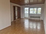 Große und helle 4 Zimmer-Wohnung mit Balkon und Garage zum fairen Preis ! - Bad Saulgau