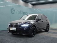 VW Tiguan, 2.0 TDI R-Line BLACK-STYLE, Jahr 2024 - München