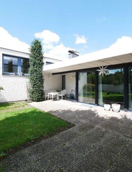 Stilvolles Bauhaus-Ein-/Zweifamilienhaus in Seenähe - großzügig & wandelbar - Paderborn