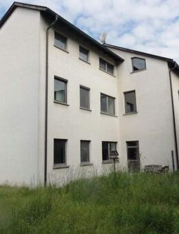 Großes Wohnhaus mit Garten - Lichtenfels (Bayern)