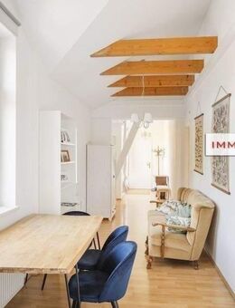 IMMOBERLIN.DE - Lichtdurchflutete Dachgeschosswohnung mit Terrasse im sehr beliebten Potsdamer Weberviertel - Potsdam