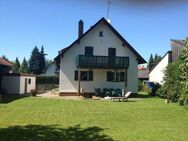 Kleines Einfamilienhaus mit 1073 qm Grundstück, ohne Makler - Mallersdorf-Pfaffenberg