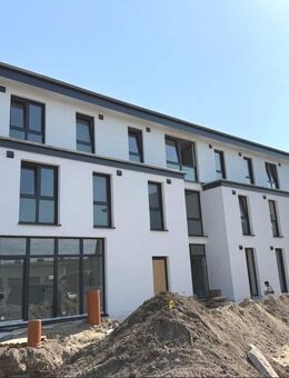 Wieder verfügbar! Neubau! Eigentumswohnungen im Herzen von Jaderberg! - Jade
