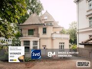 Elegant in historischer Villa: Exklusive Wohnung mit Büro- und Praxisoption in Gehobener Lage - Halle (Saale)