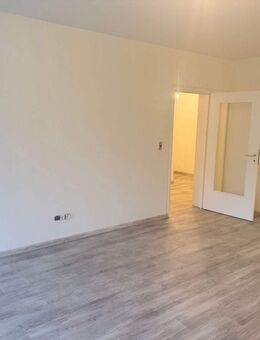 Kernsanierung: 3-Zimmer mit Balkon in Rüppurr - Karlsruhe